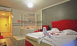 Red House Vip