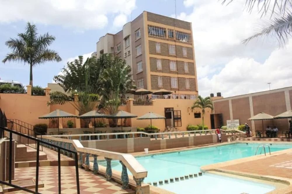 Panesis Hotel