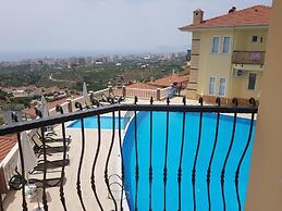 Goldcity Apartments