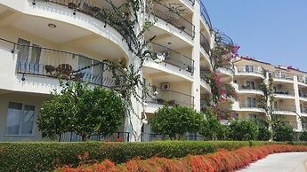Goldcity Apartments