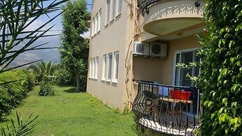 Goldcity Apartments