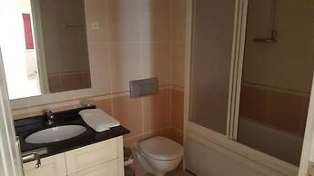 Goldcity Apartments