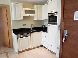Goldcity Apartments