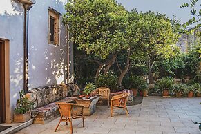 Serene Indoor Pool & Hamam Villa