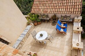 Serene Indoor Pool & Hamam Villa