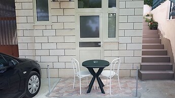 Apartments Kust