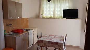 Apartments Kust
