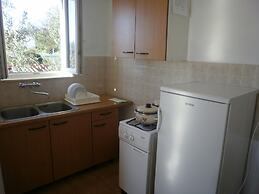 Apartments Kust