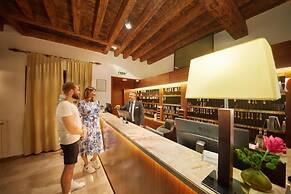 Olive Suites - Hotel & Resort Adria Ankaran
