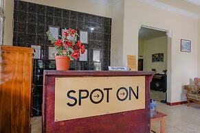 Hotel O Maya