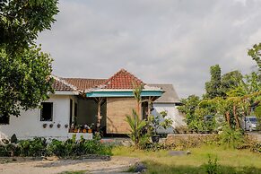 Hotel O Maya