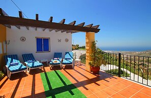 1090 Villa las Flores