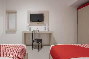 OYO 1633 Hotel Darma Nusantara 3