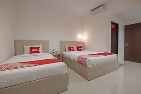 OYO 1633 Hotel Darma Nusantara 3