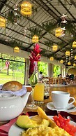 Mercedes Lodge