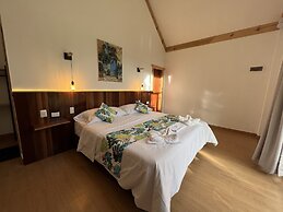 Mercedes Lodge
