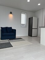 Lim Sea Side Poolvilla Pension