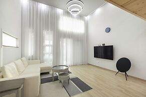 Lim Sea Side Poolvilla Pension