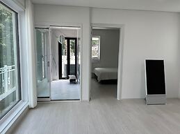 Lim Sea Side Poolvilla Pension