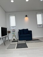 Lim Sea Side Poolvilla Pension