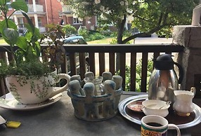 Ashbury House B&B