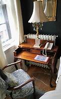Ashbury House B&B