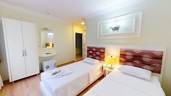 The Wolf Hotel