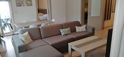 Fontana Lux Apartments