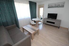 Fontana Lux Apartments