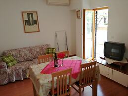 Apartments Cerin