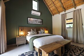 Tomo Safari Lodge