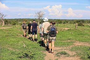 Tomo Safari Lodge