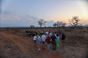 Tomo Safari Lodge