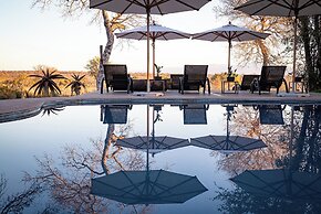 Tomo Safari Lodge