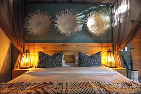 Tomo Safari Lodge