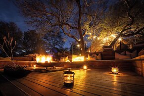 Tomo Safari Lodge