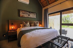 Tomo Safari Lodge