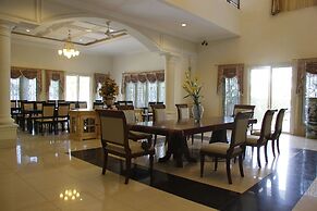 Novilla Boutique Resort