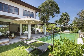 Lemongrass Pool Villa