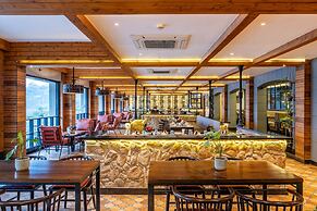 Antalya Hotel & Spa, Rishikesh