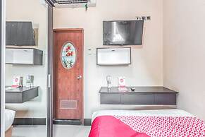 Super OYO 1640 Fallinda Hotel