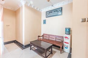Super OYO 1640 Fallinda Hotel