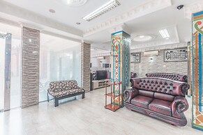 Super OYO 1640 Fallinda Hotel