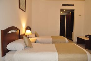 Roma Host Way Hotel & Aqua Park