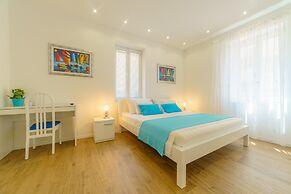 Dalmat Apartments