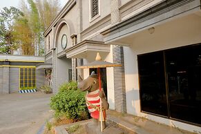 Hotel O Dewi