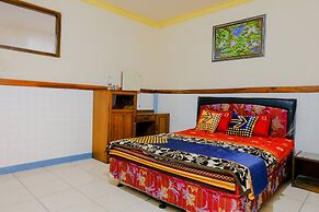 Hotel O Dewi