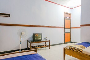 Hotel O Dewi