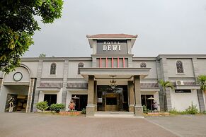 Hotel O Dewi