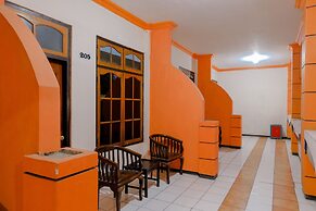 Hotel O Dewi